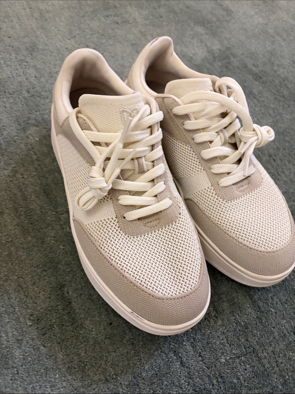 Rothy’s The Court Sneaker in cream/sand dune size 9.5